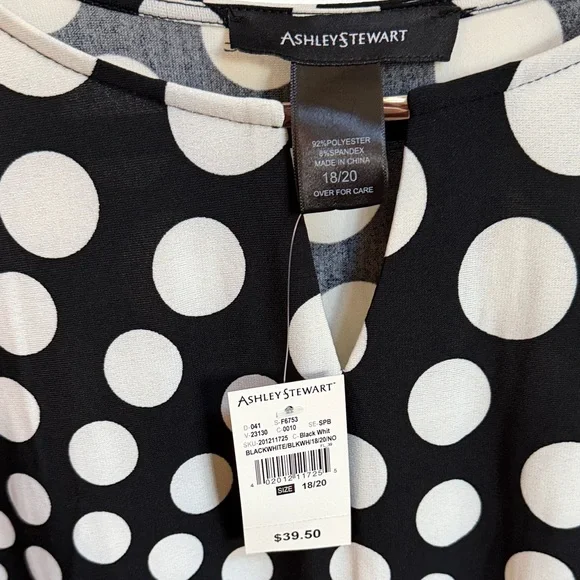 Ashley Stewart Black and White Polka Dot Blouse Bell Sleeve sz 18/20 - Picture 3 of 5